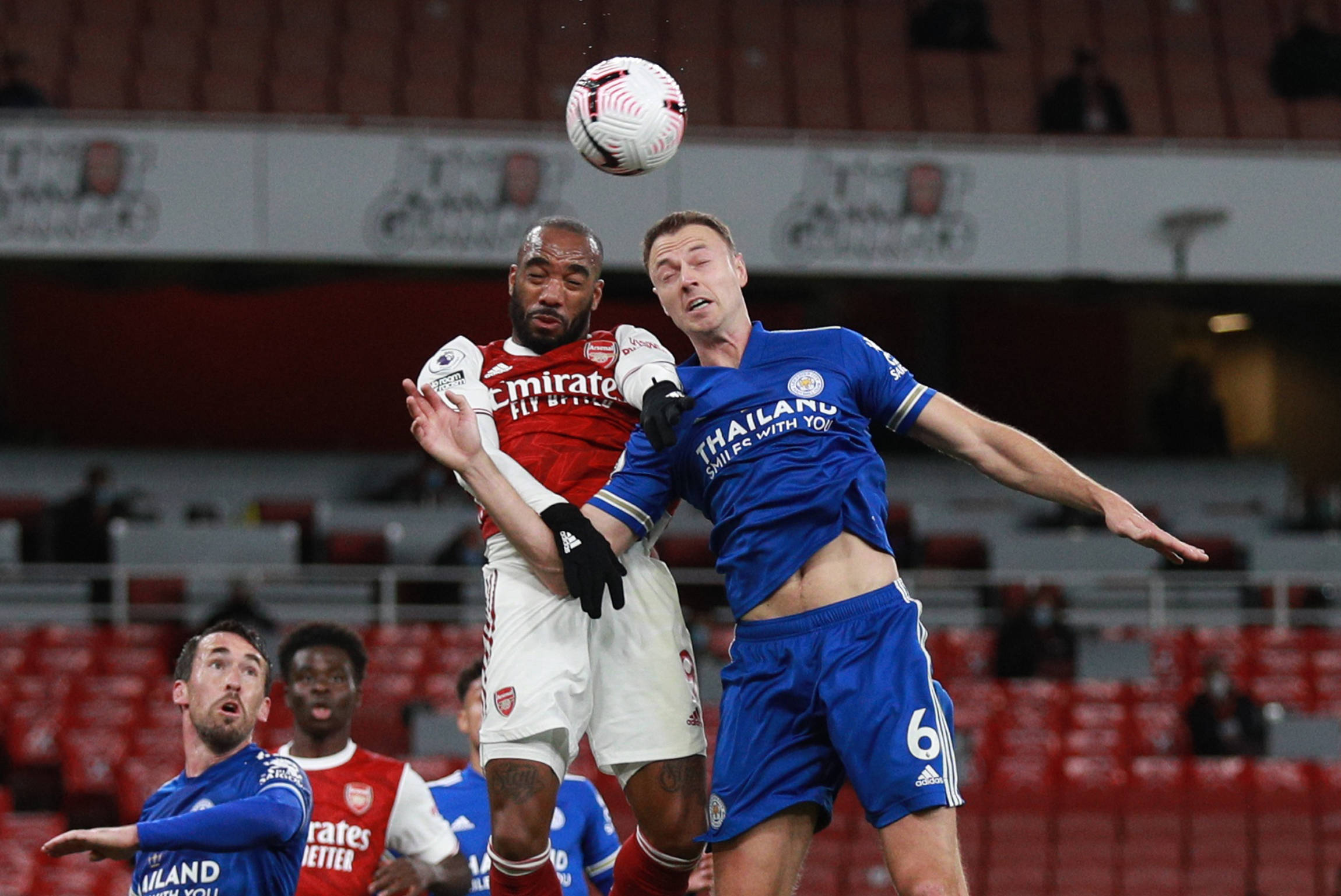 队在逆境中 队在逆境中